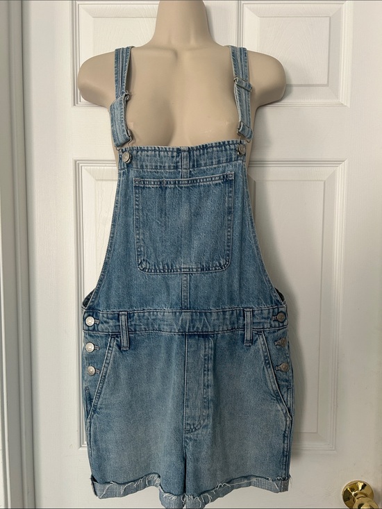 Madewell Pants - Madewell Medium Wash Denim Short Overalls